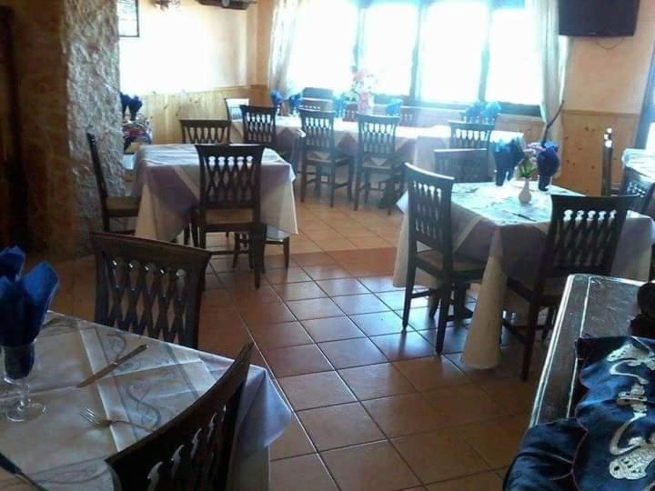 Agriturismo Borgo Nuovo Sant'Agata Dei Goti Hotel Migliara-San Silvestro Kültér fotó
