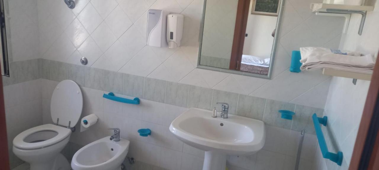 Agriturismo Borgo Nuovo Sant'Agata Dei Goti Hotel Migliara-San Silvestro Kültér fotó